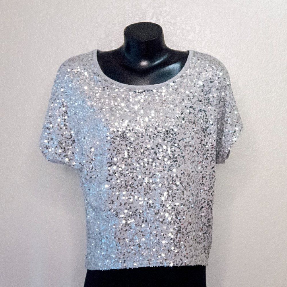 METAPHOR Sequin Top - Size LP